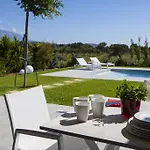 Villa Lefteris *