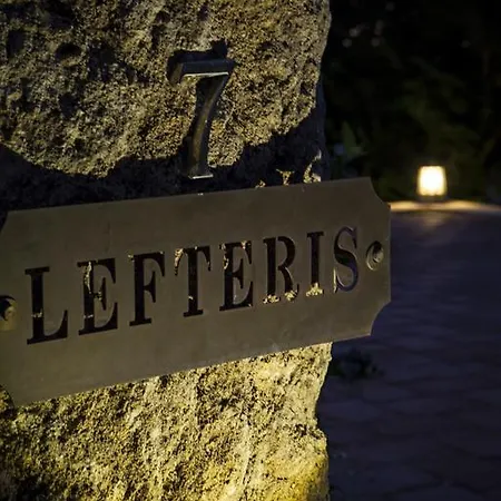 Villa Lefteris *