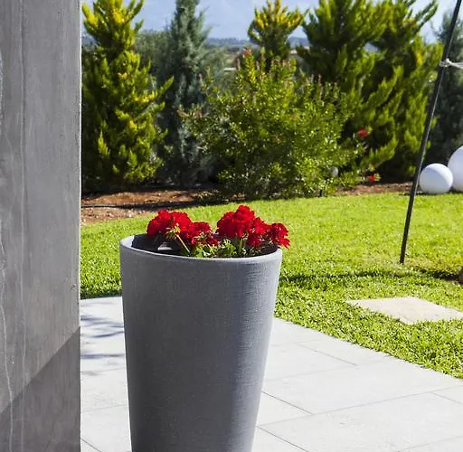 Lefteris Villa Svoronata